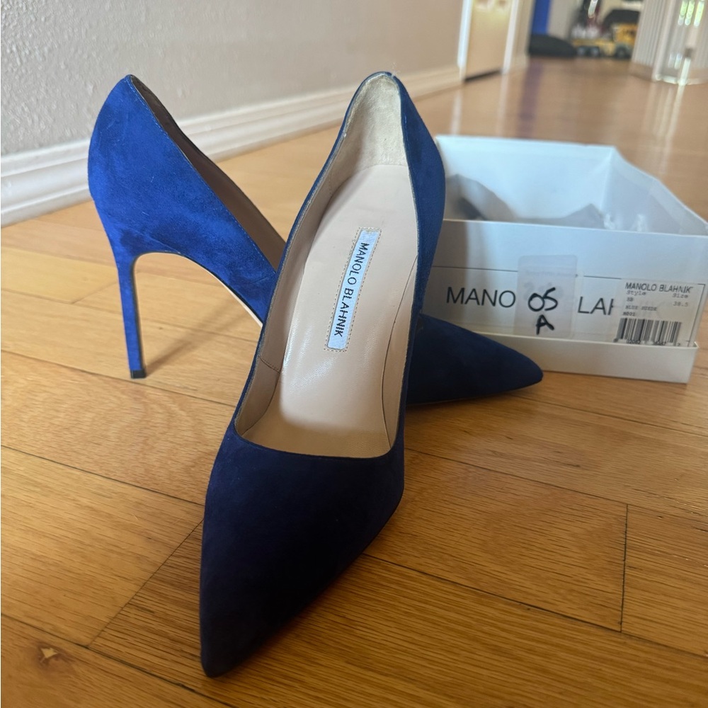 Manolo Blahnik Royal Blue Suede Heels